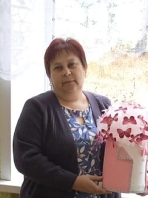Нина Александровна Санькова.